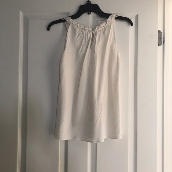 J. Crew 100% Silk Cream Sleveless Top/Shell Sz 2 - Picture 3 of 3